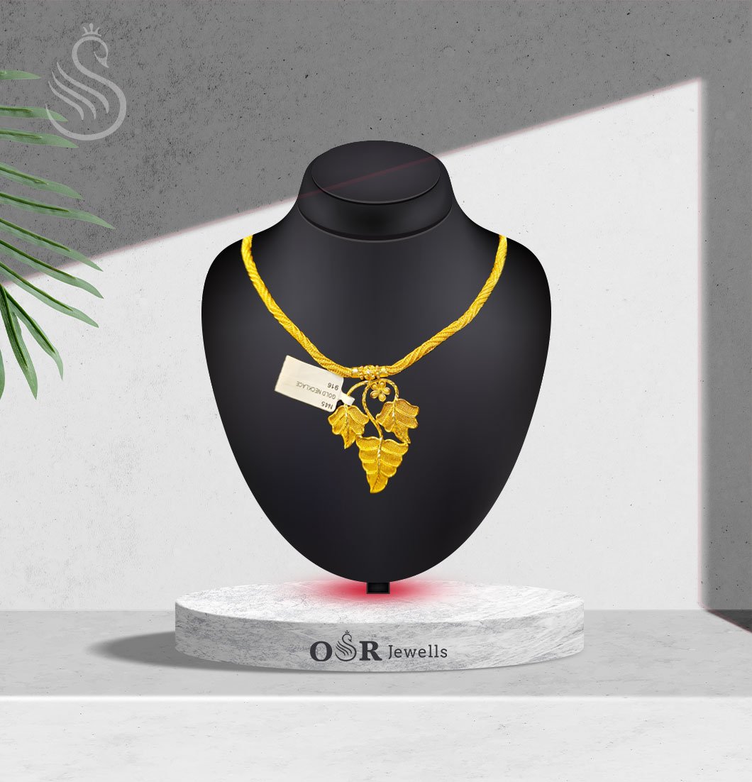 Gold Necklace - 9.160 Gm